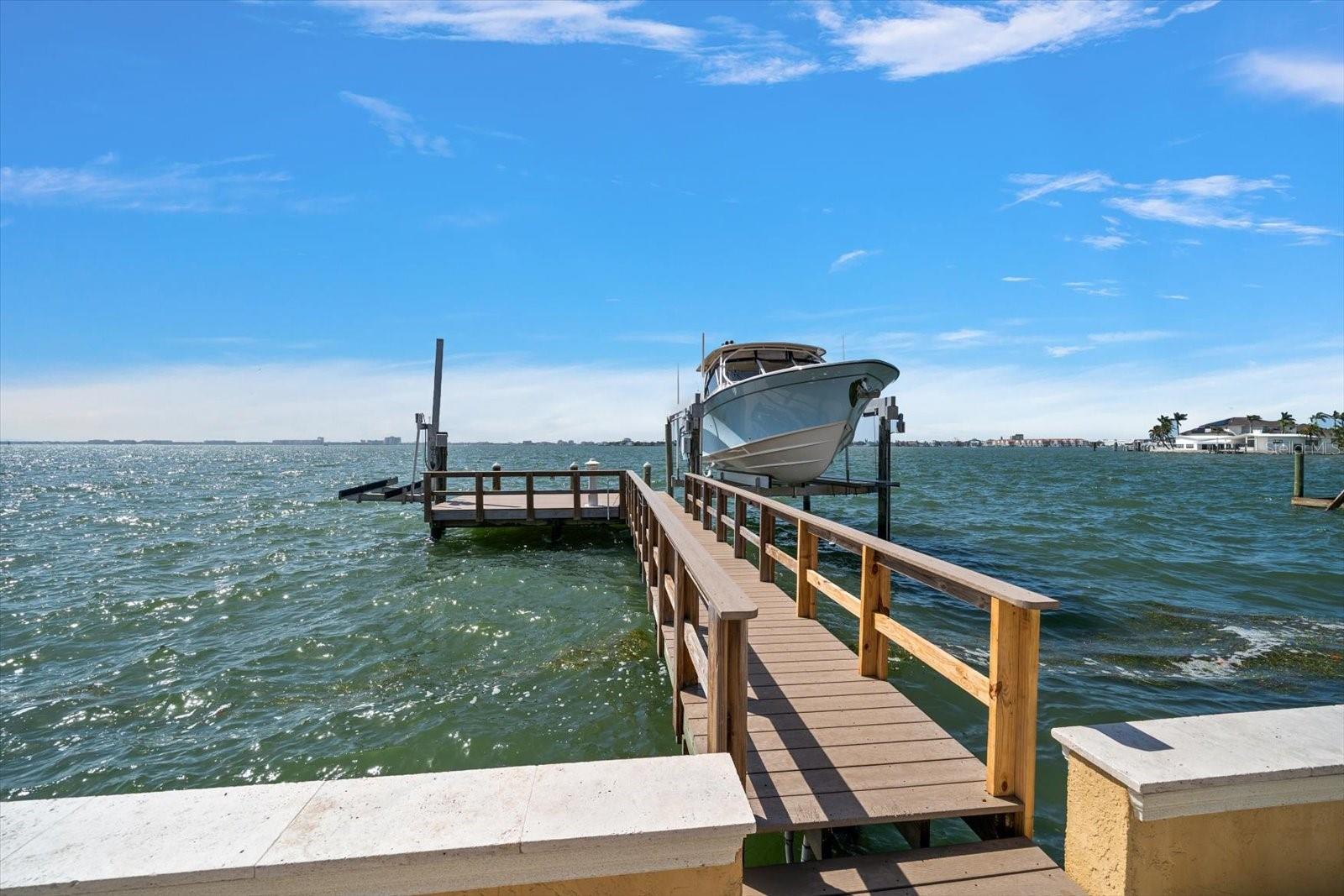 TB8412746 Property Photo