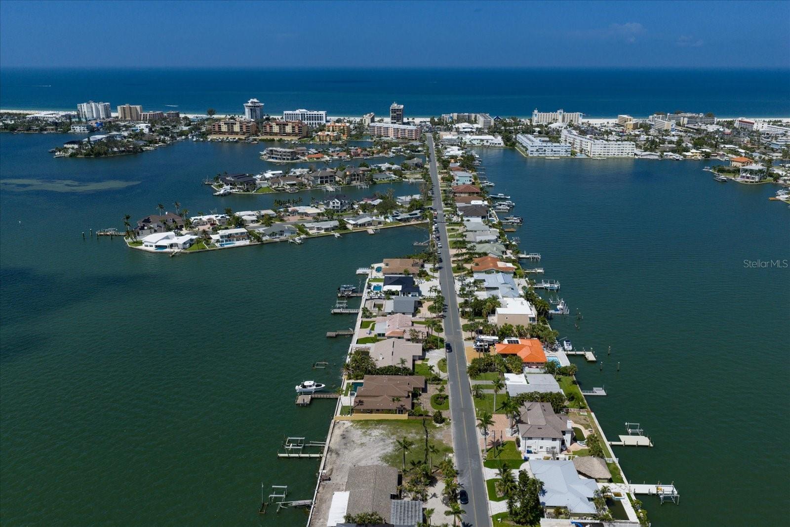 TB8412746 Property Photo