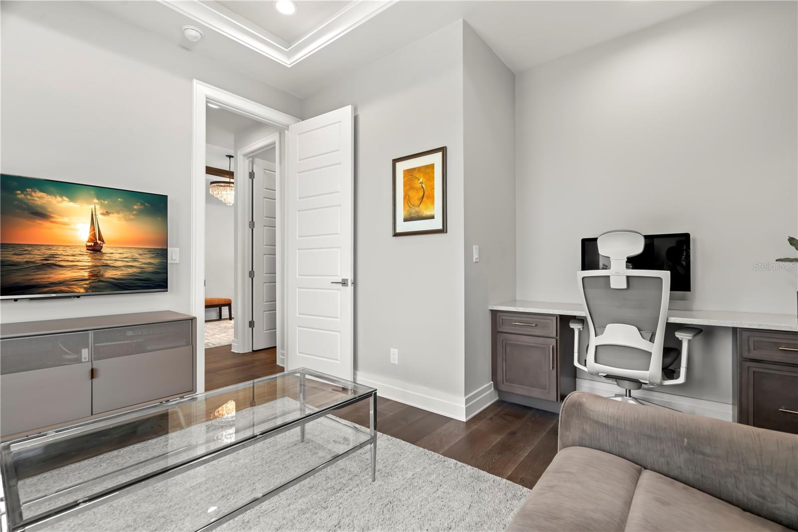 TB8412763 Property Photo