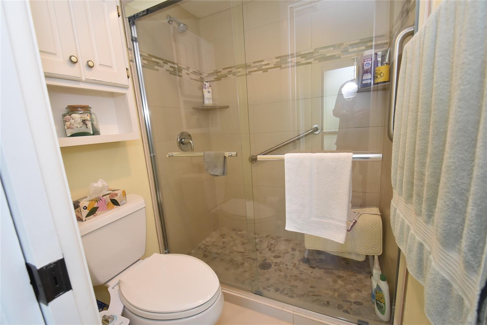 A4660554 Property Photo