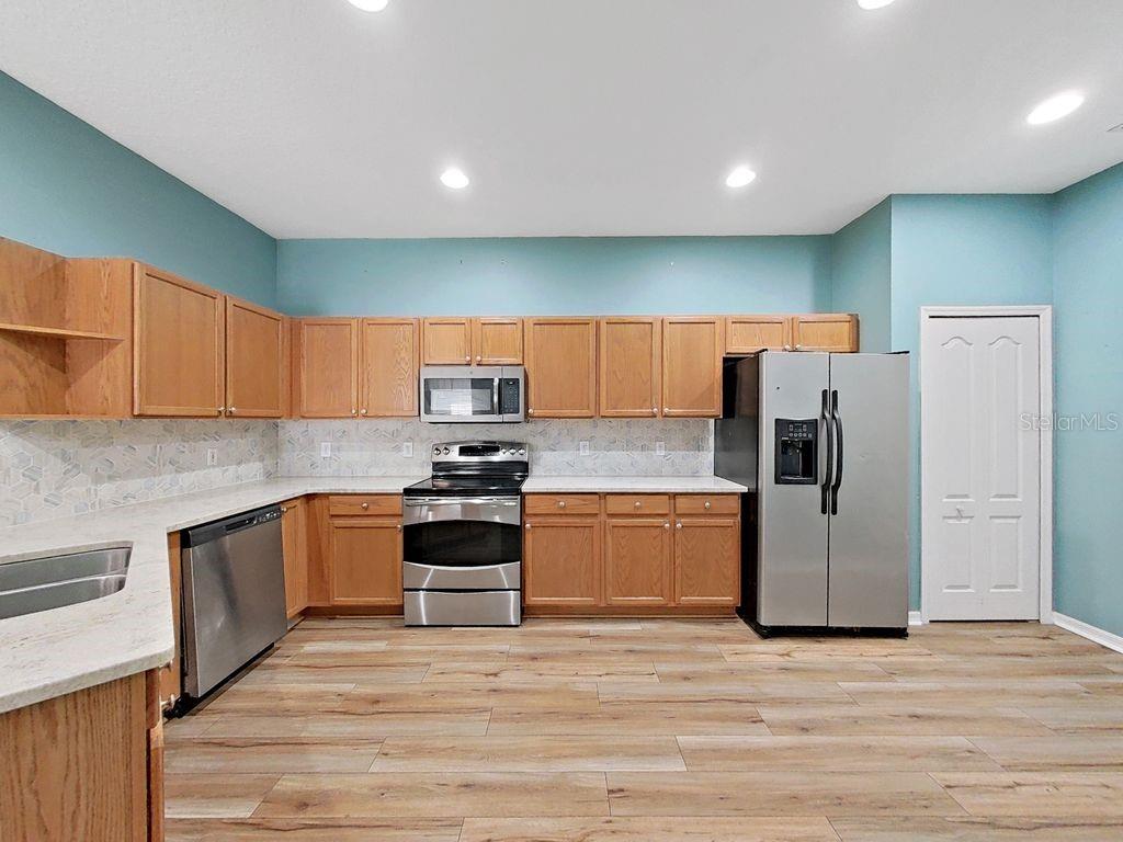 Beautiful New Engineered Wood Floors Throughout