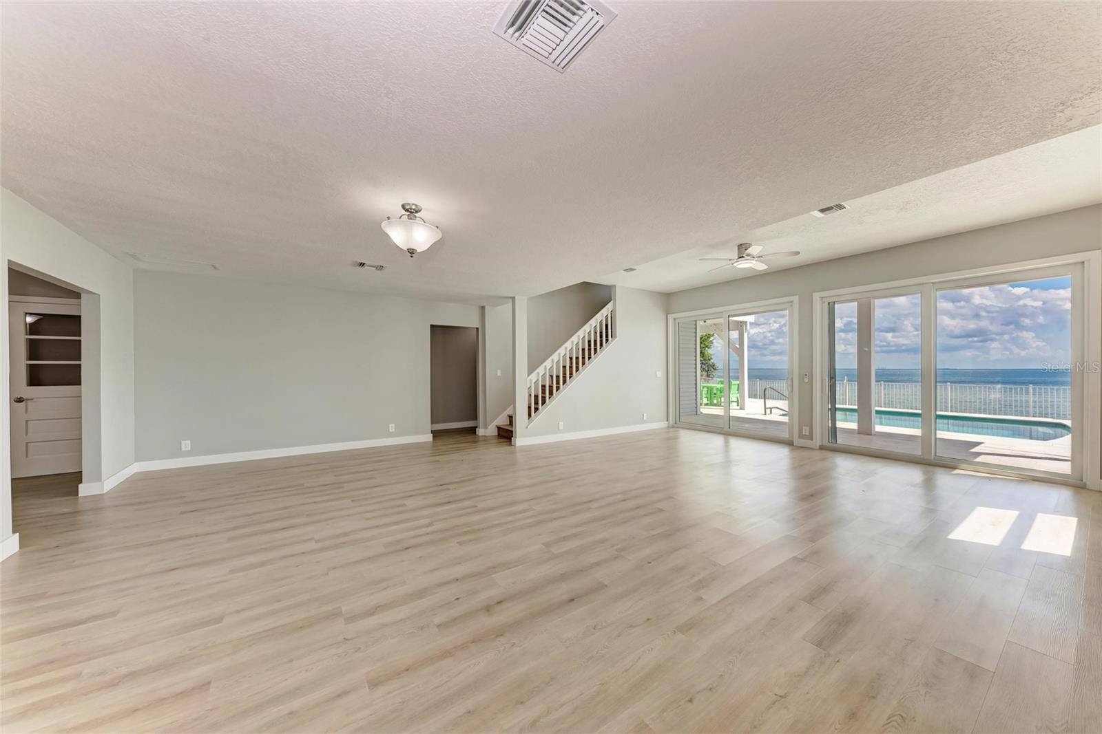 A4660575 Property Photo