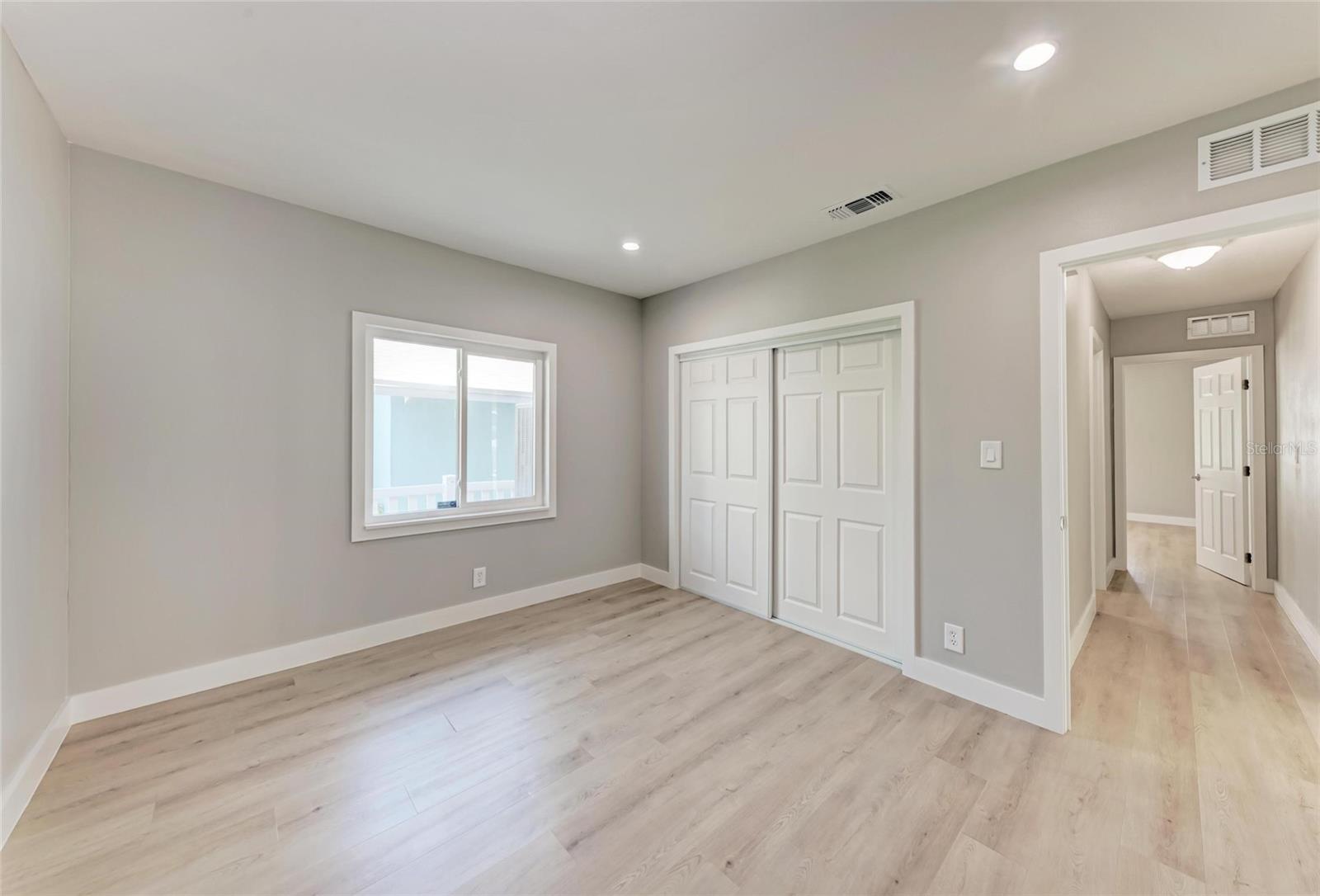 A4660575 Property Photo