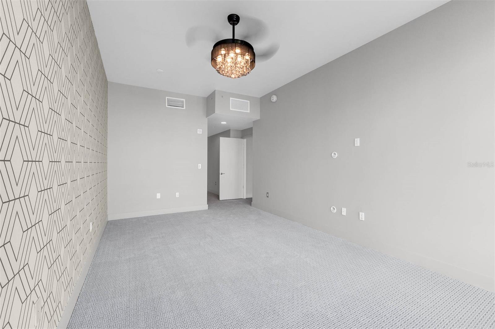 260 S OSCEOLA AVE #607, ORLANDO, FL, 32801