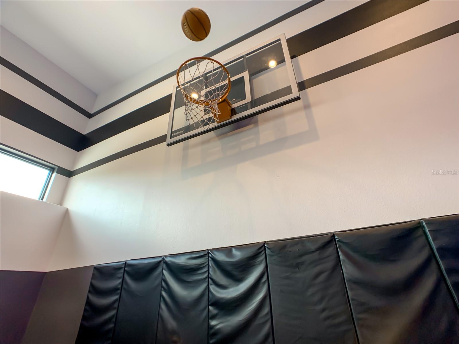 O6332017 Property Photo