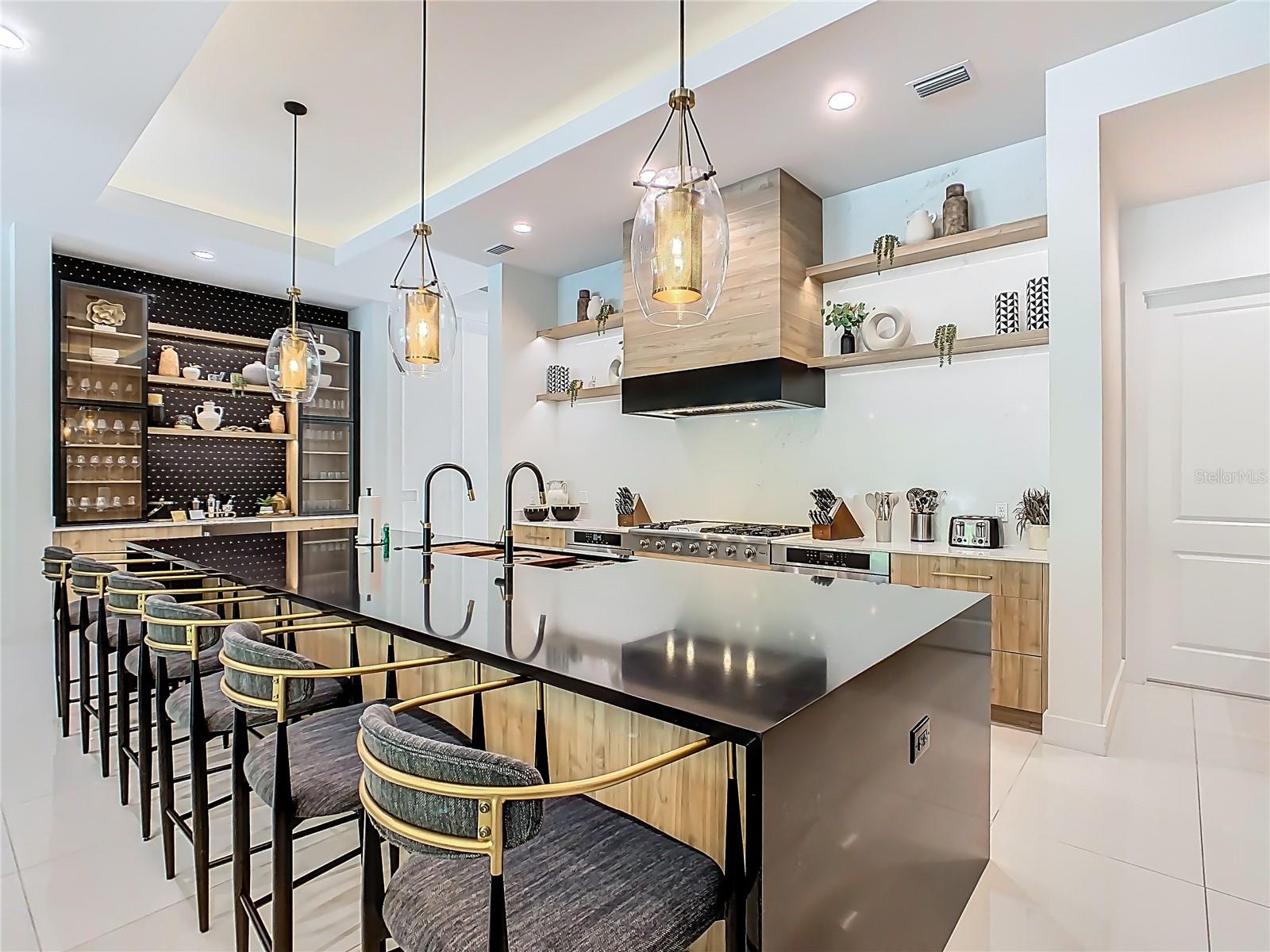 O6332017 Property Photo