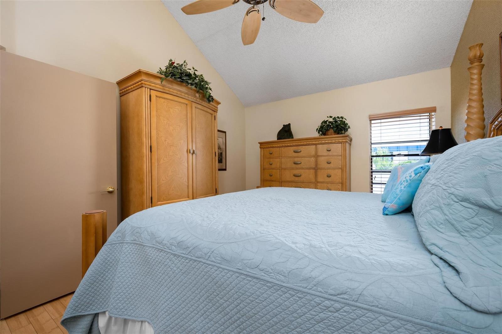 1007 GULF DR N #208, BRADENTON BEACH, FL, 34217