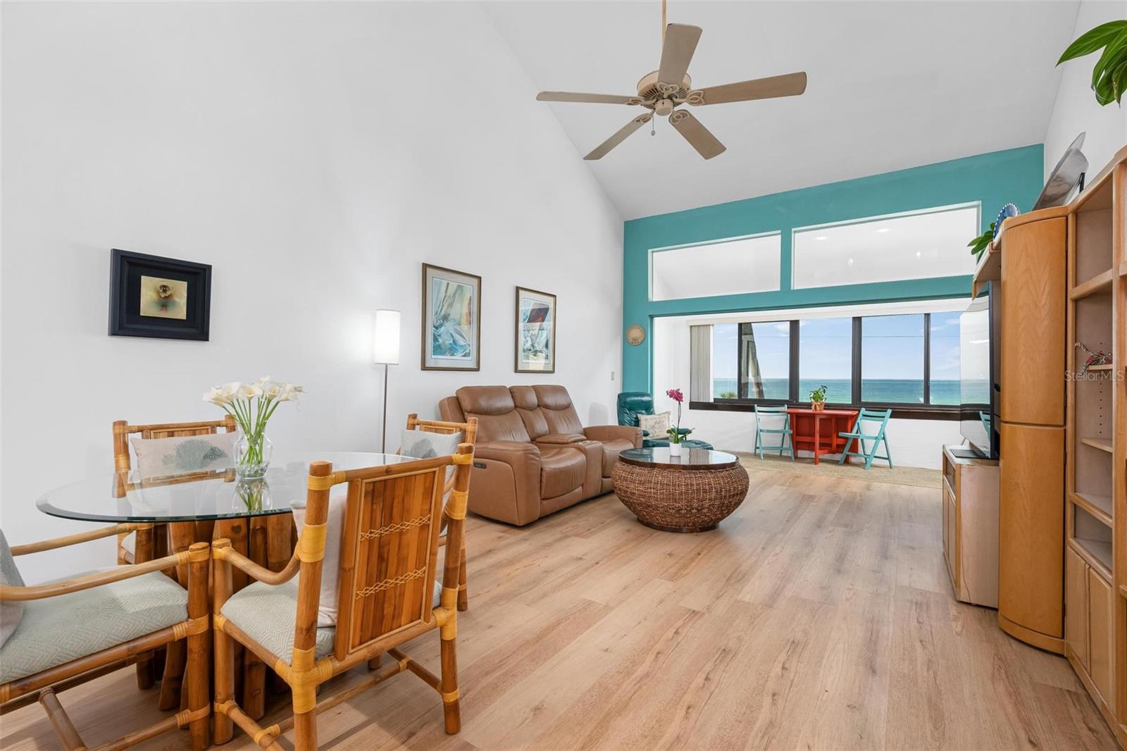 1007 GULF DR N #208, BRADENTON BEACH, FL, 34217