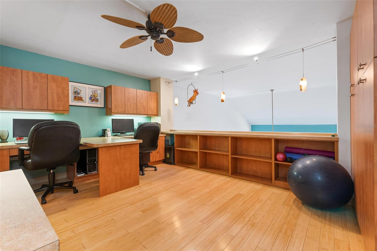 1007 GULF DR N #208, BRADENTON BEACH, FL, 34217