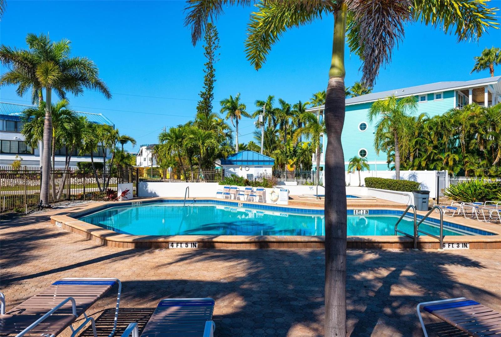 1007 GULF DR N #208, BRADENTON BEACH, FL, 34217