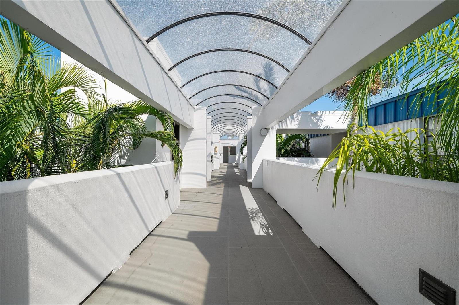 1007 GULF DR N #208, BRADENTON BEACH, FL, 34217