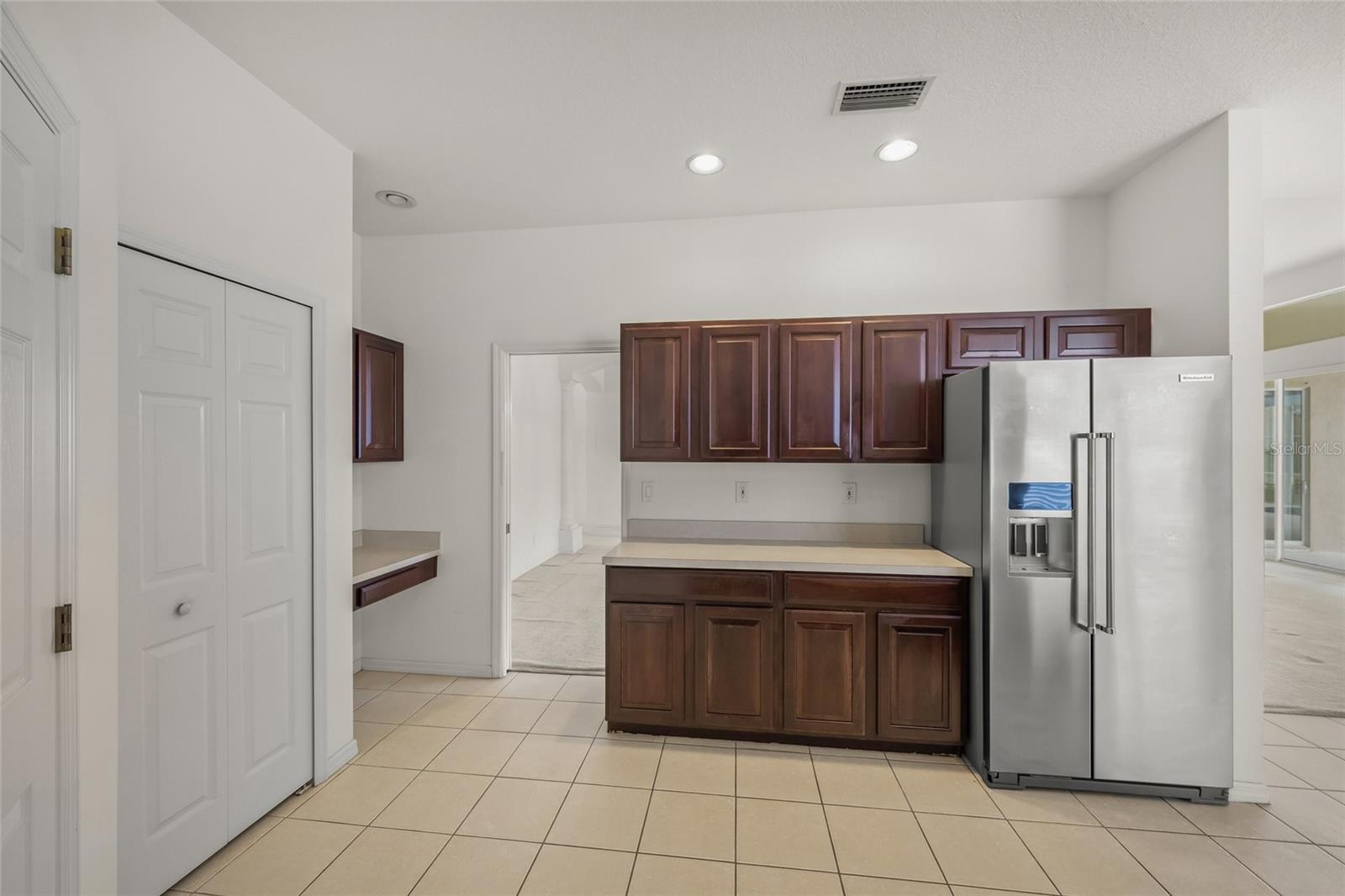 A4660615 Property Photo