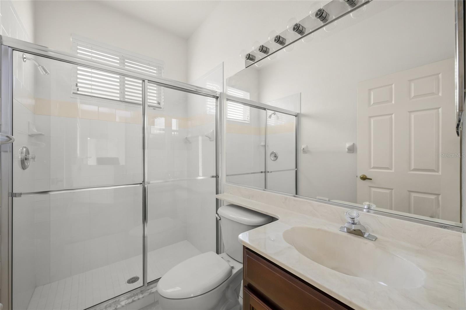 A4660615 Property Photo