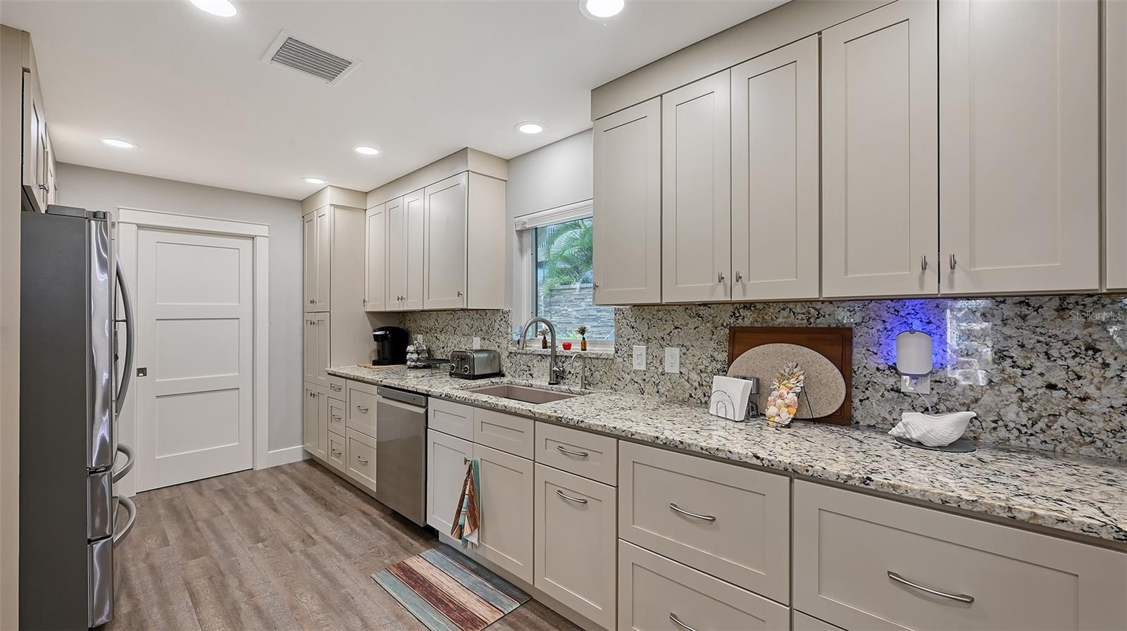 116 VILLA DR #116, OSPREY, FL, 34229