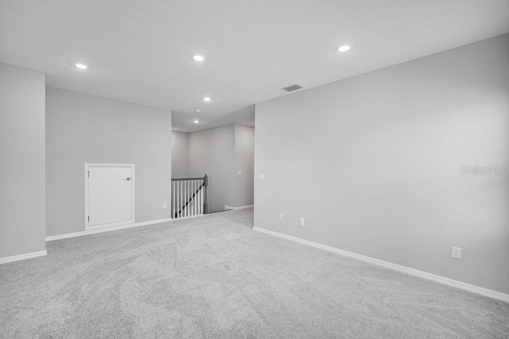 1690 Trailhead ~ Ready Now