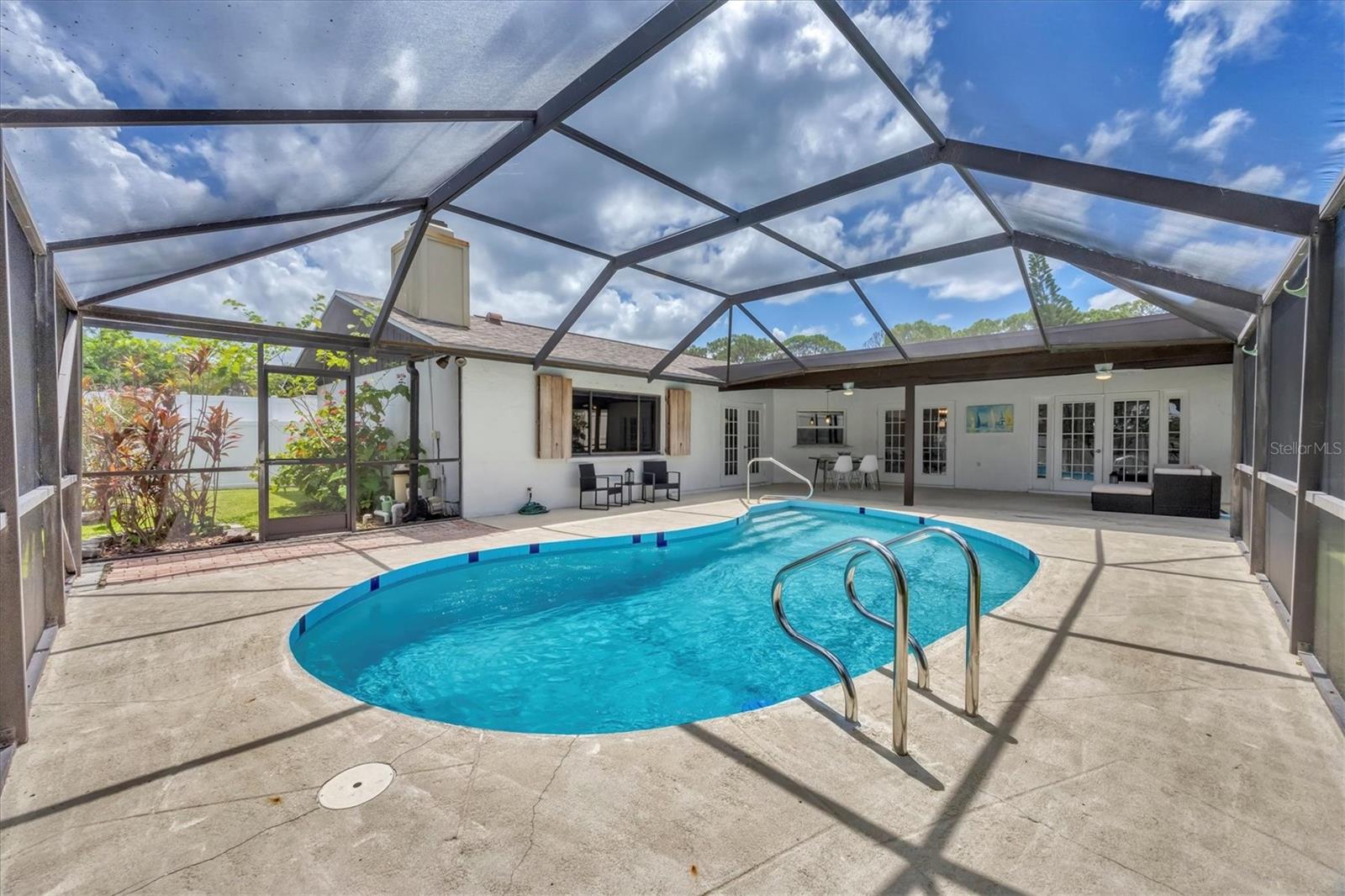 A4660666 Property Photo