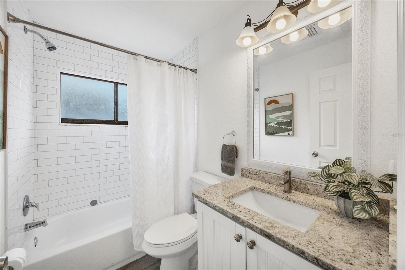 A4660666 Property Photo