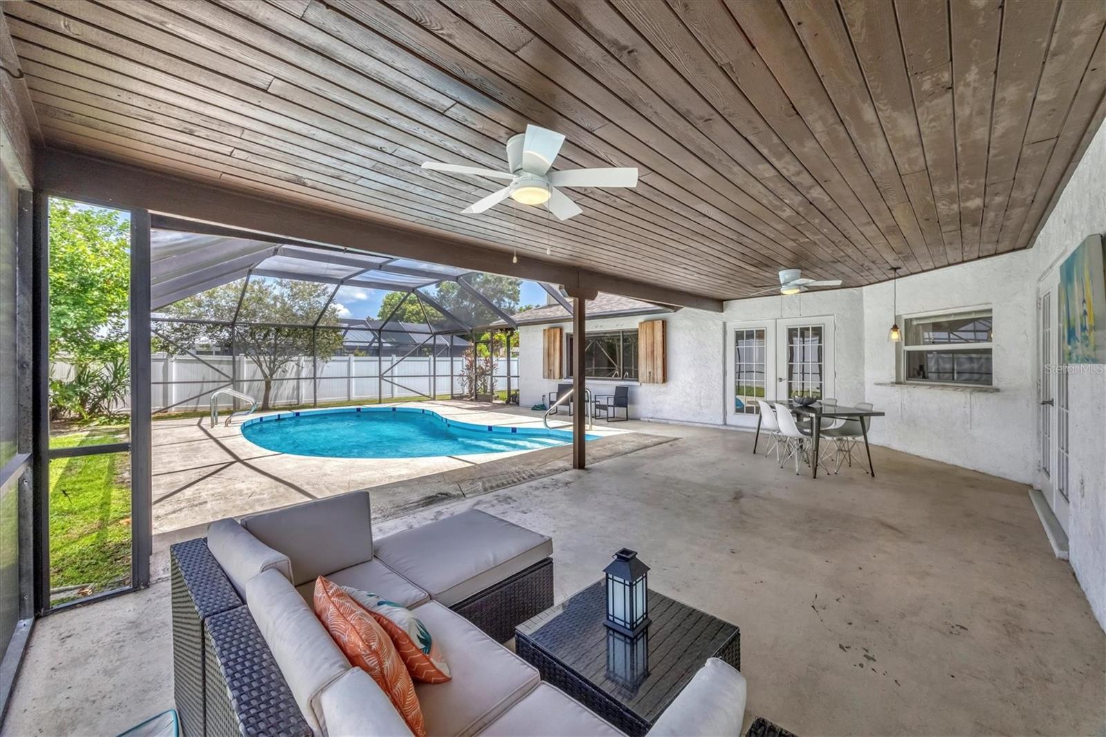 A4660666 Property Photo