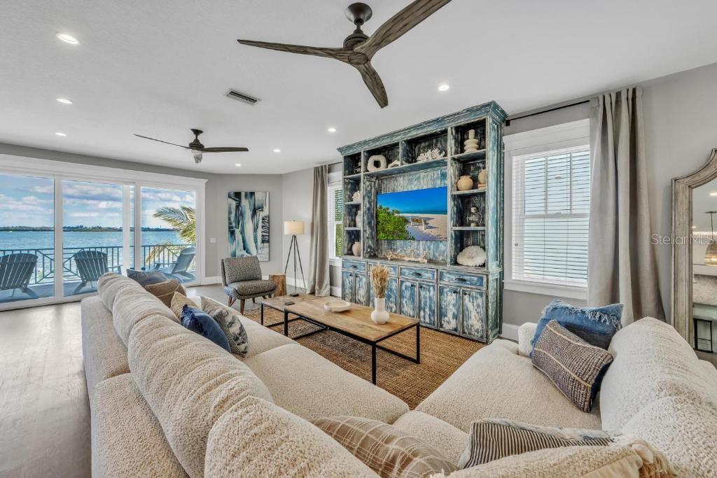 A4660710 Property Photo