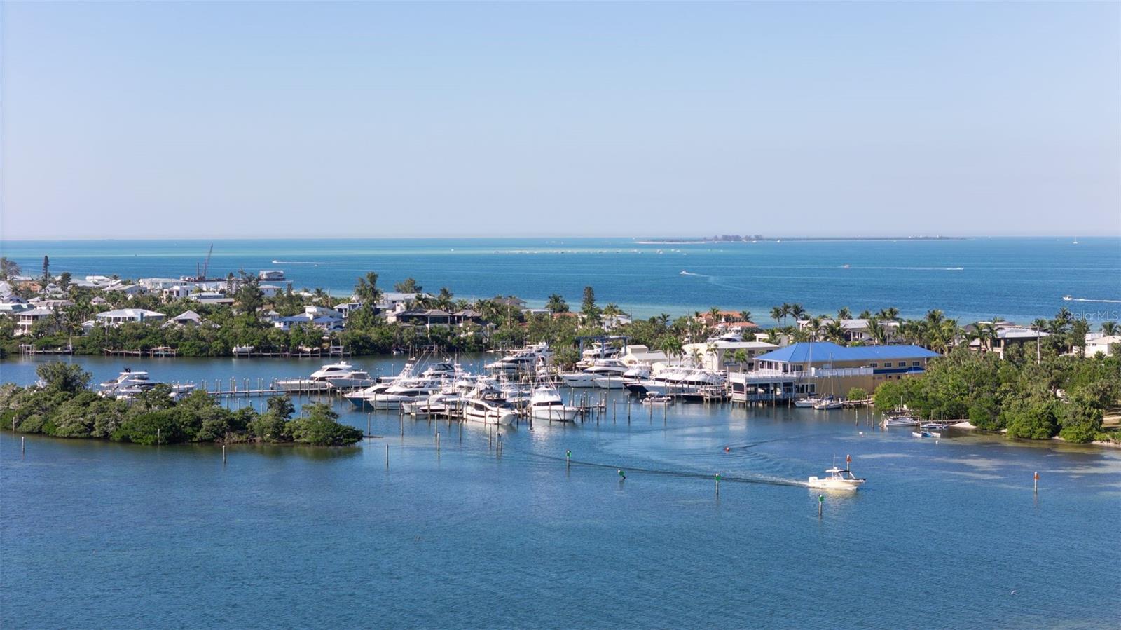 A4660710 Property Photo