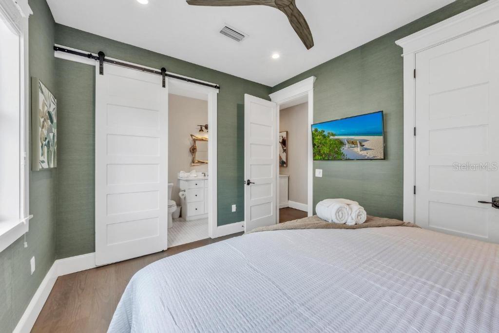 A4660710 Property Photo