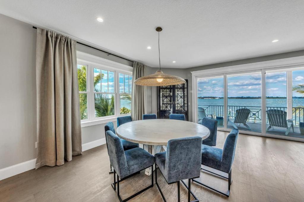 A4660710 Property Photo