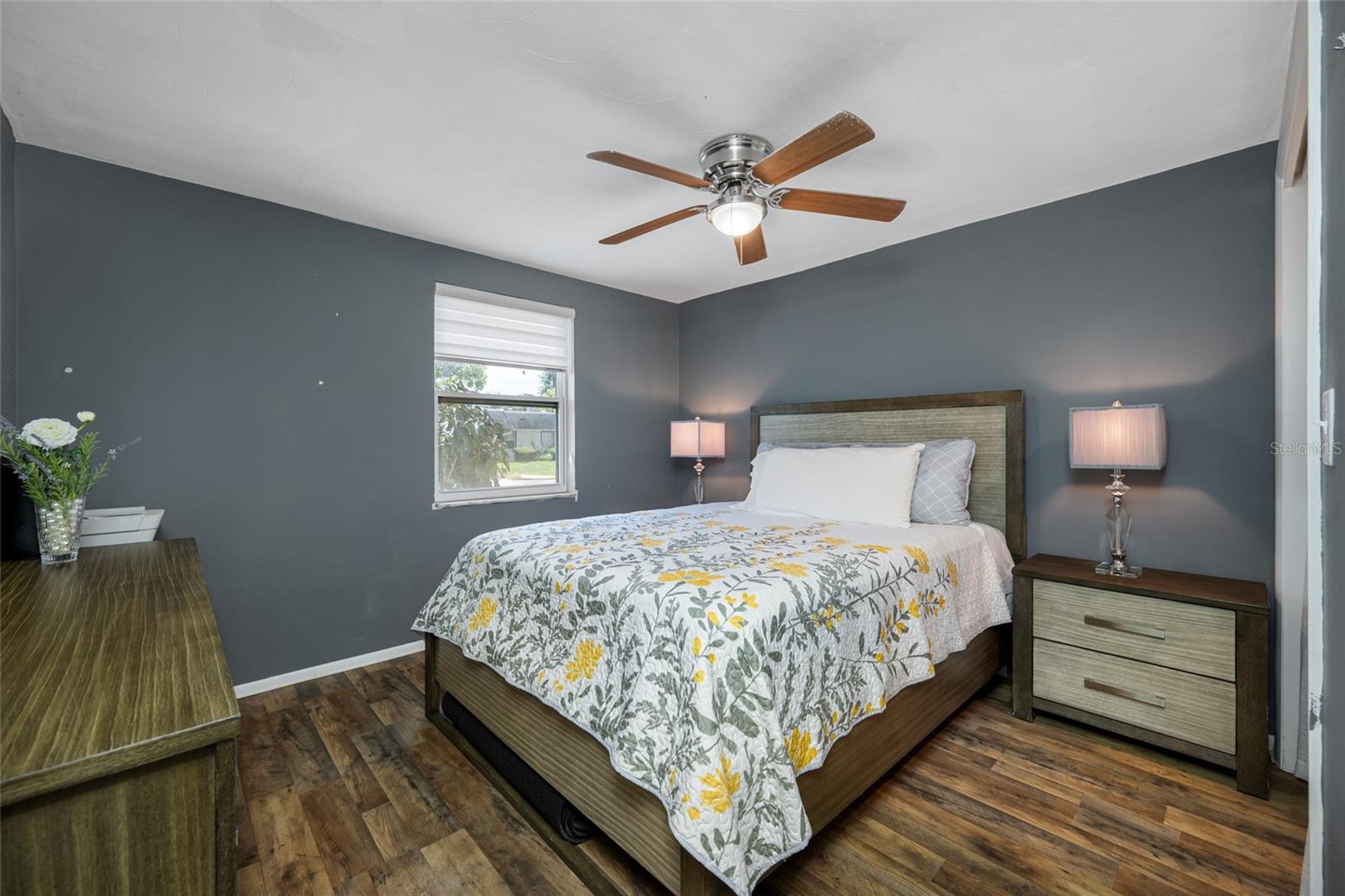 TB8413302 Property Photo