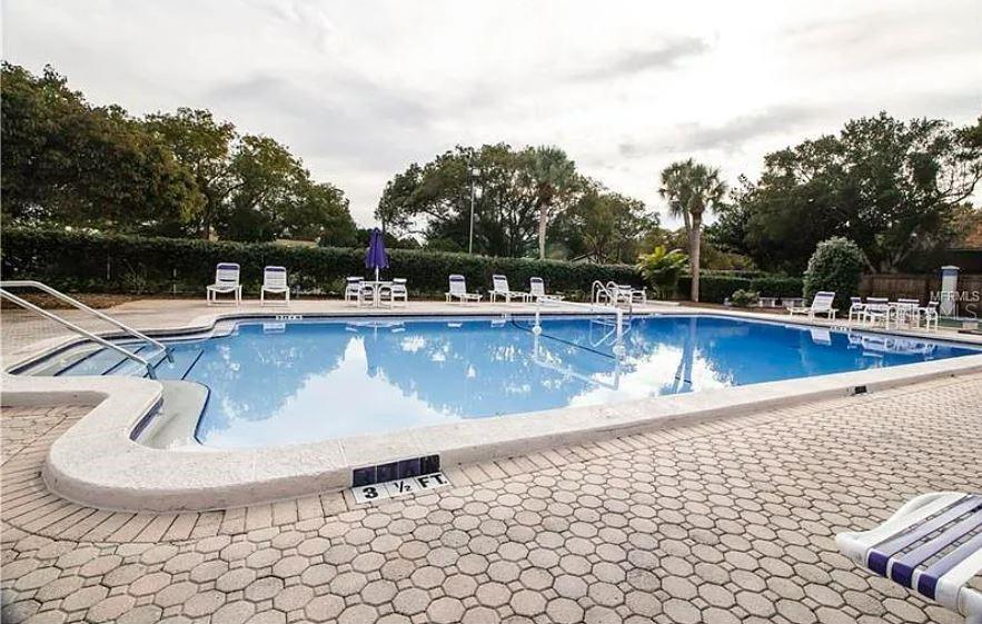 TB8413302 Property Photo