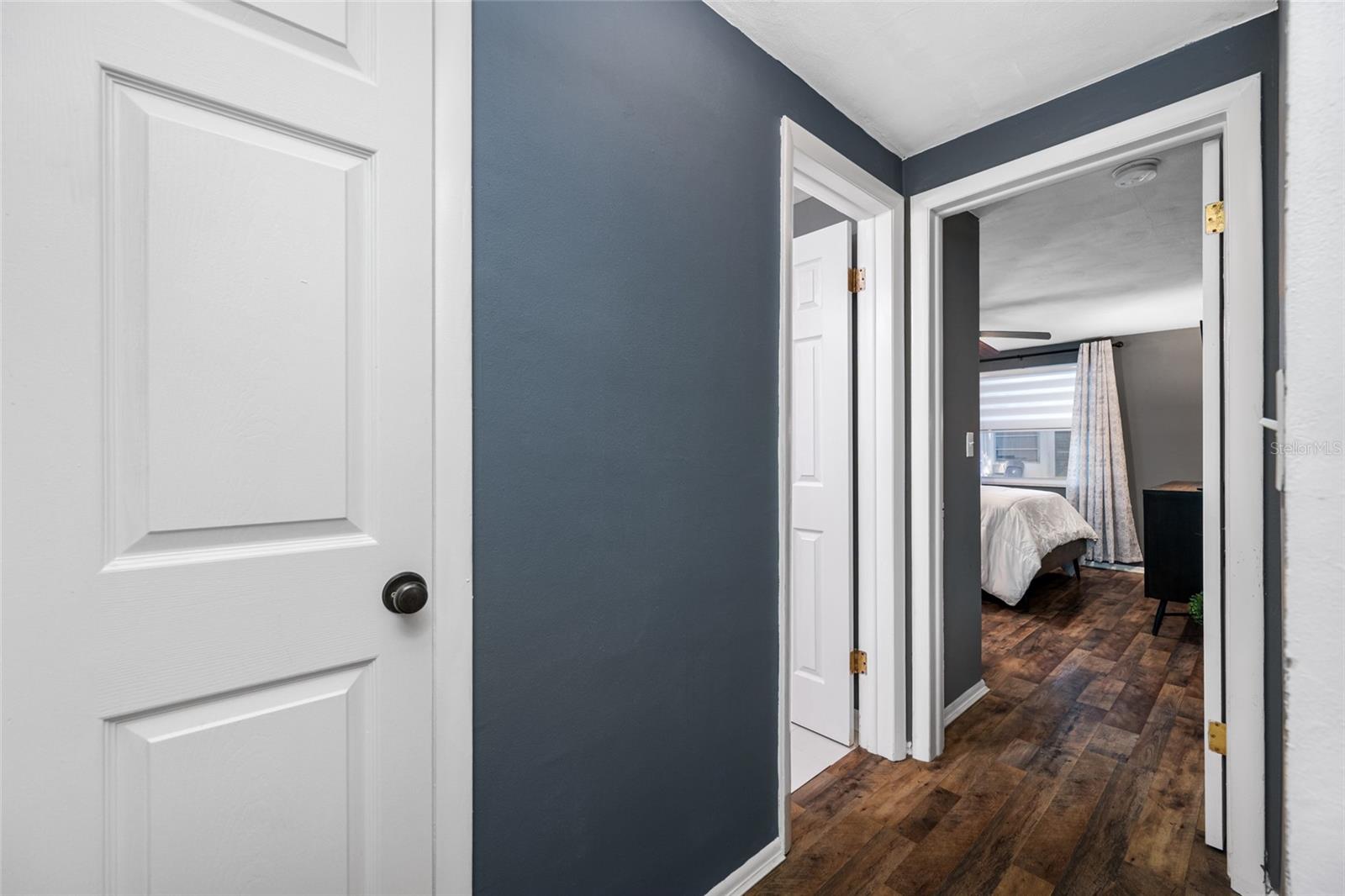 TB8413302 Property Photo