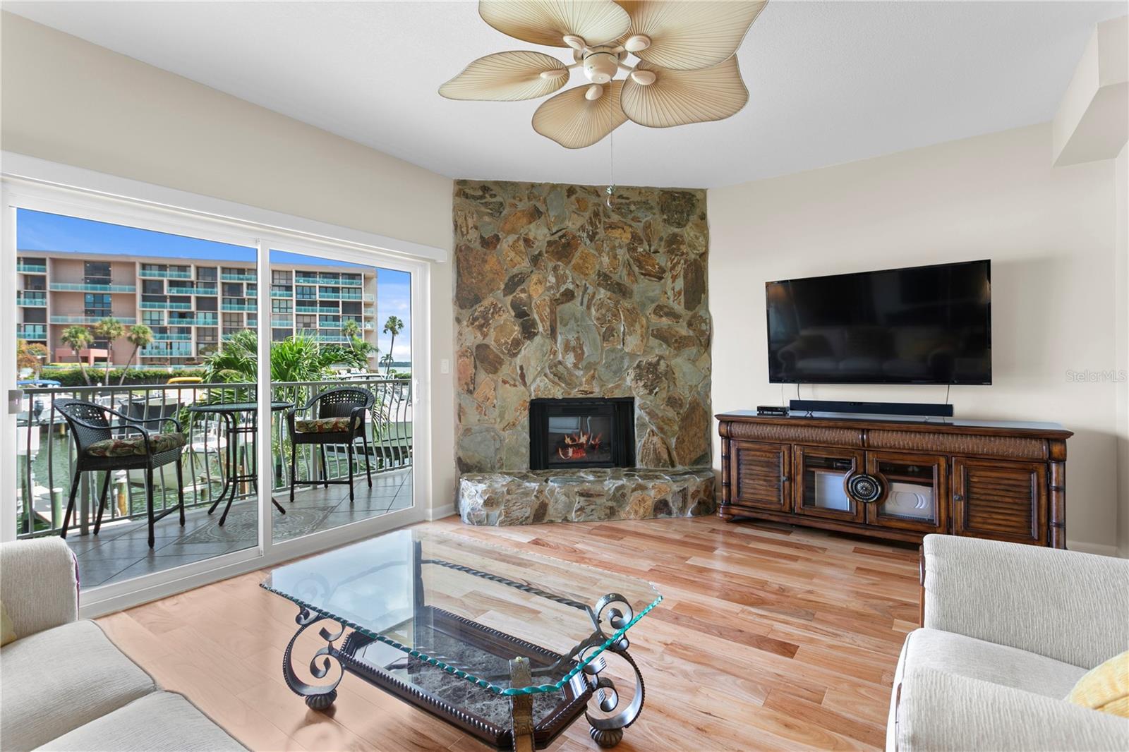 Fireplace - Electric or Wood