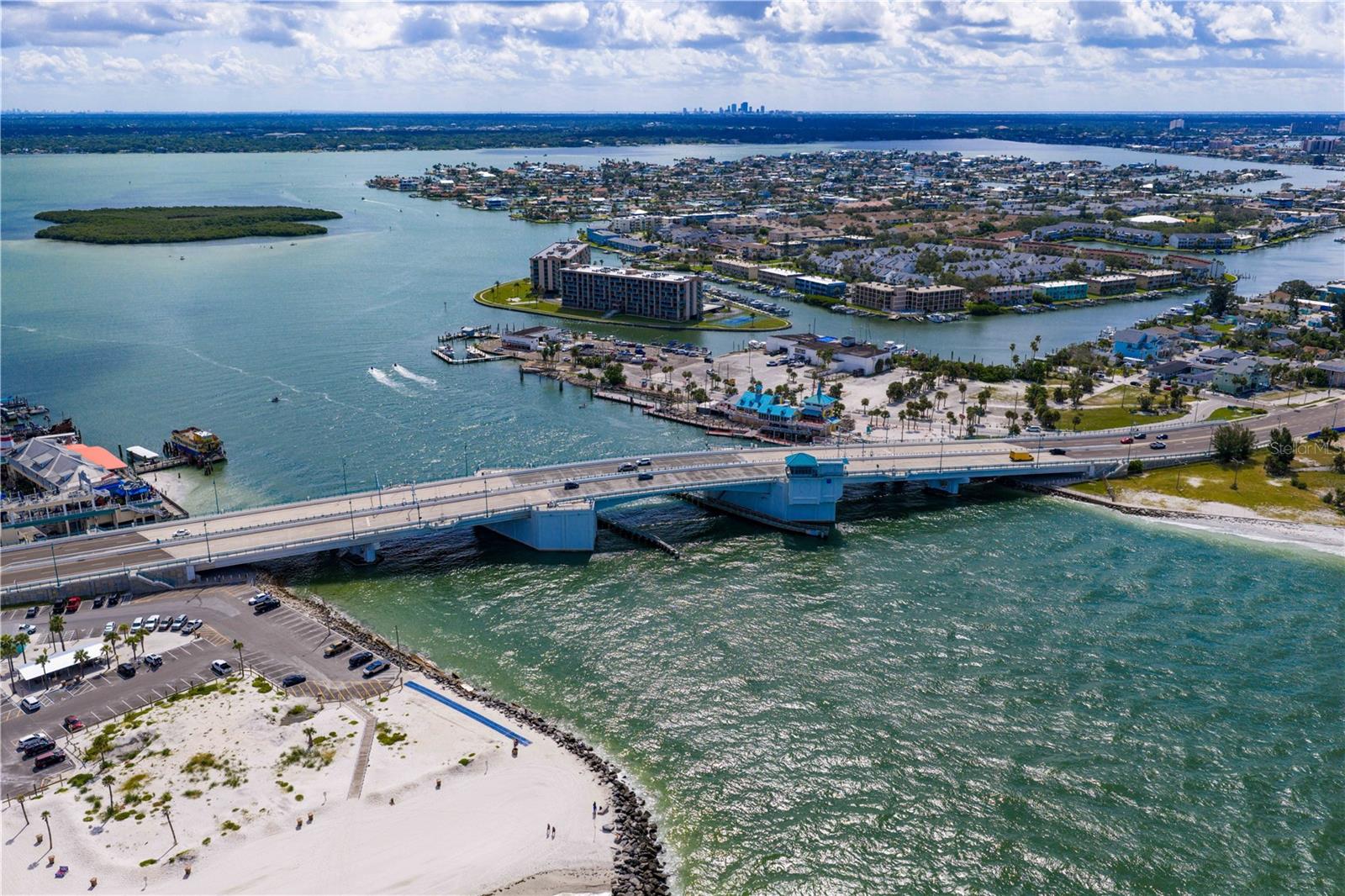 Moments by Boat to the Gulf