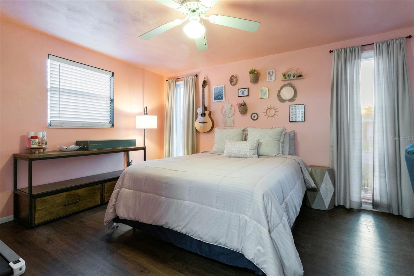 3237 SANFORD DR, HOLIDAY, FL, 34691