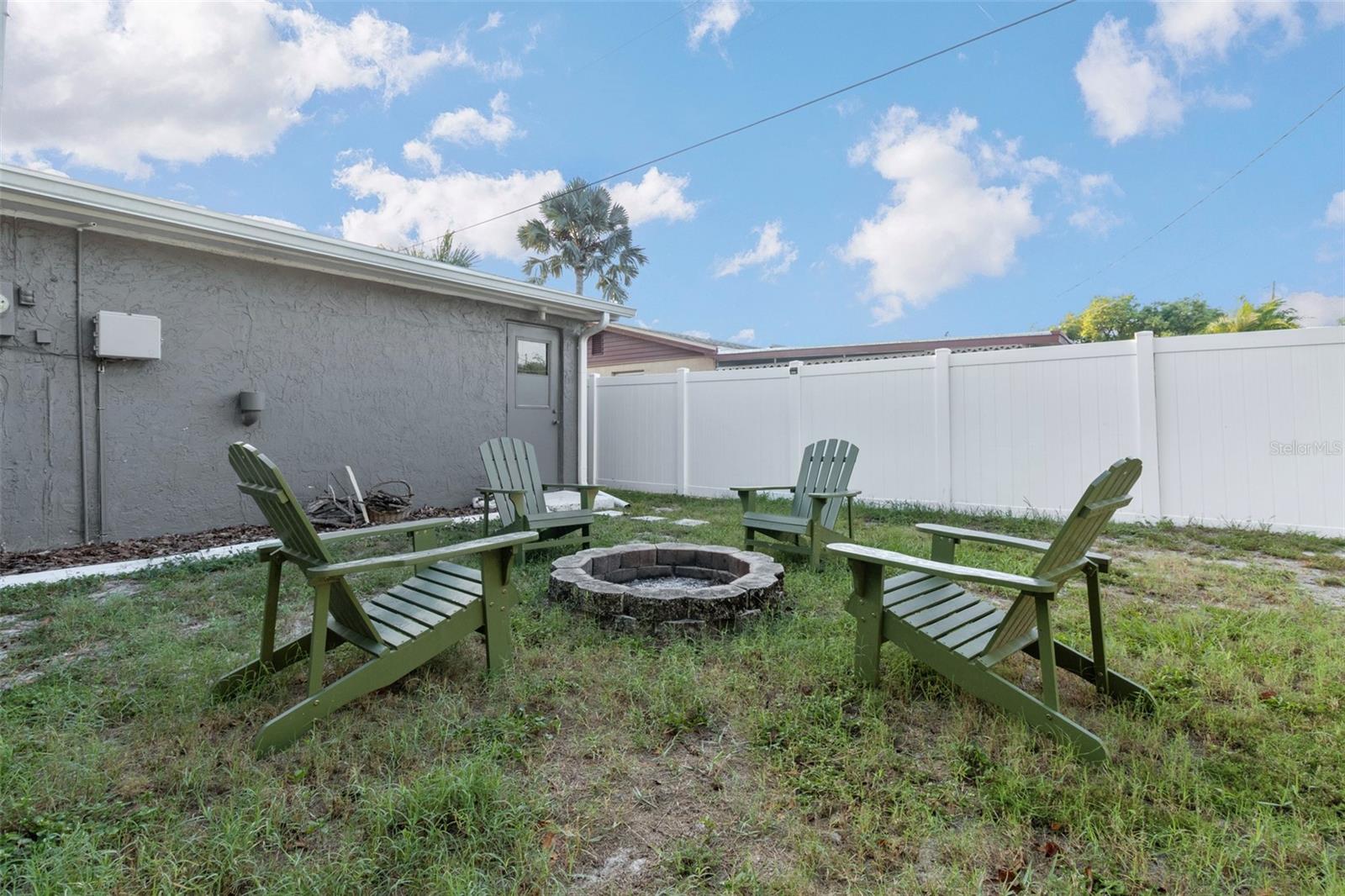 3237 SANFORD DR, HOLIDAY, FL, 34691