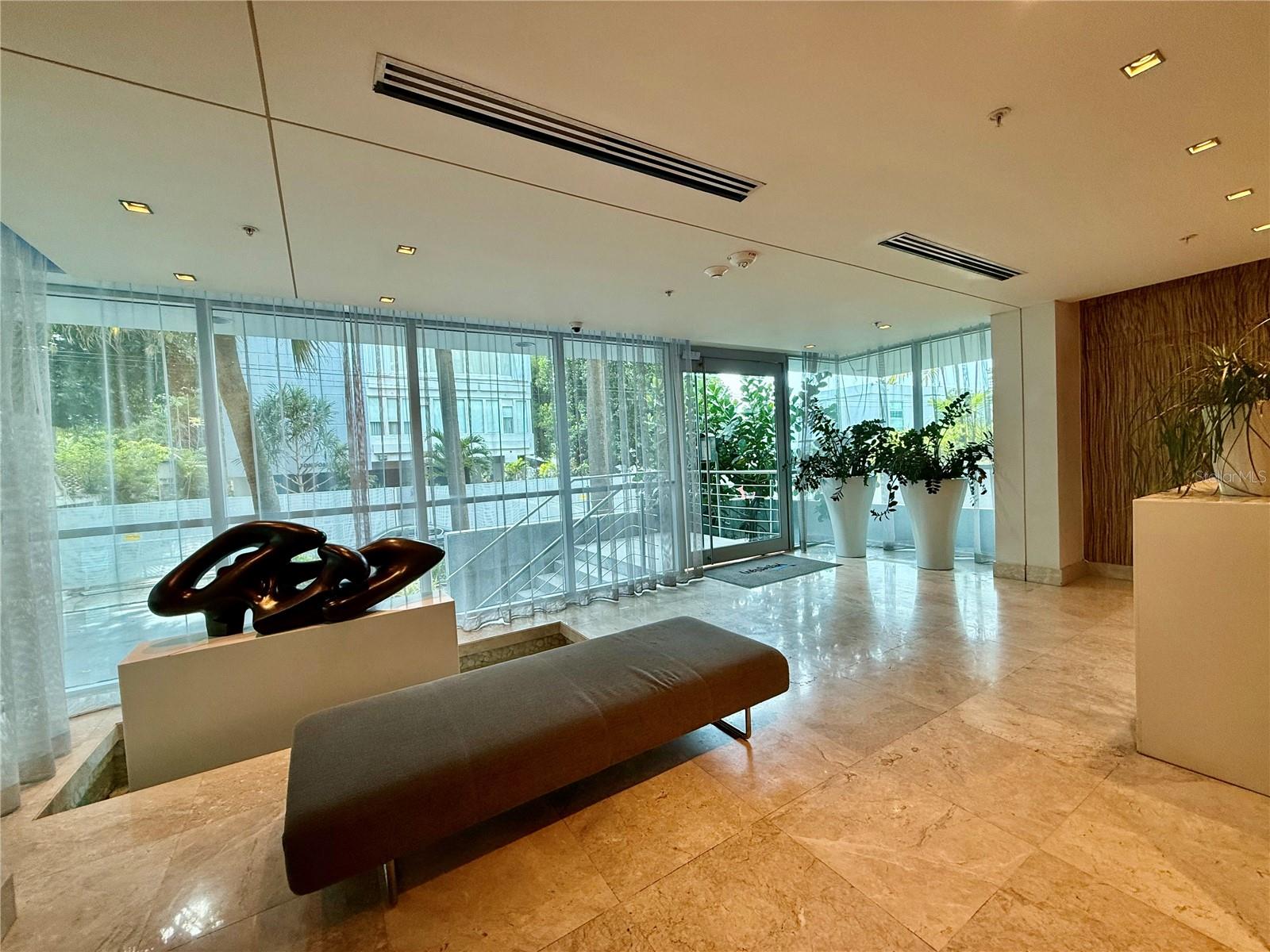 PR9115233 Property Photo