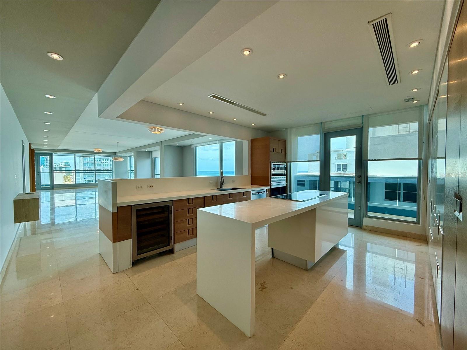 PR9115233 Property Photo