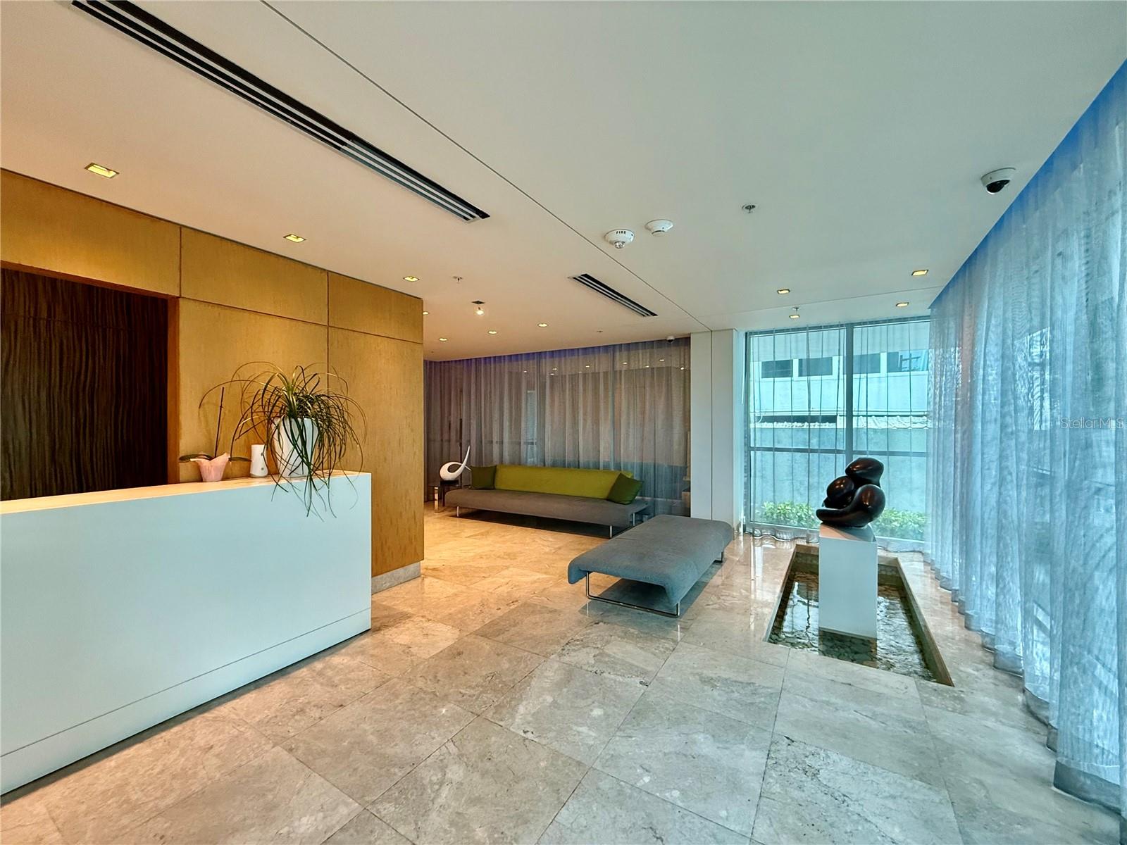 PR9115233 Property Photo