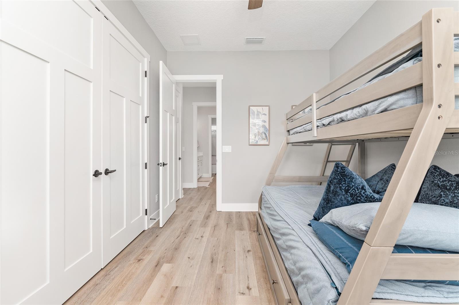 2540 NE 108TH LN, OXFORD, FL, 34484