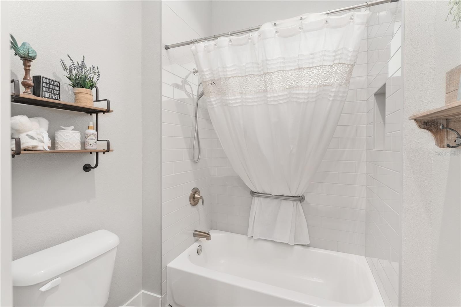 2540 NE 108TH LN, OXFORD, FL, 34484