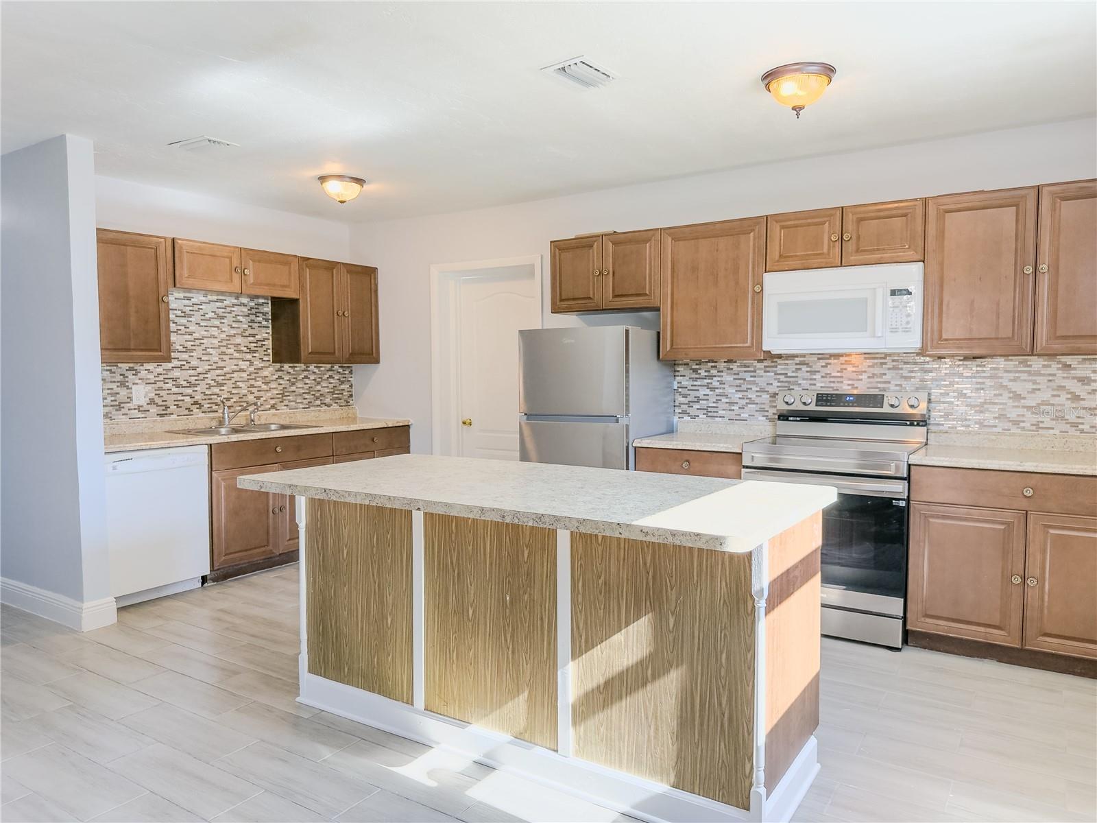 7702 AREZZO AVE, ORLANDO, FL, 32819