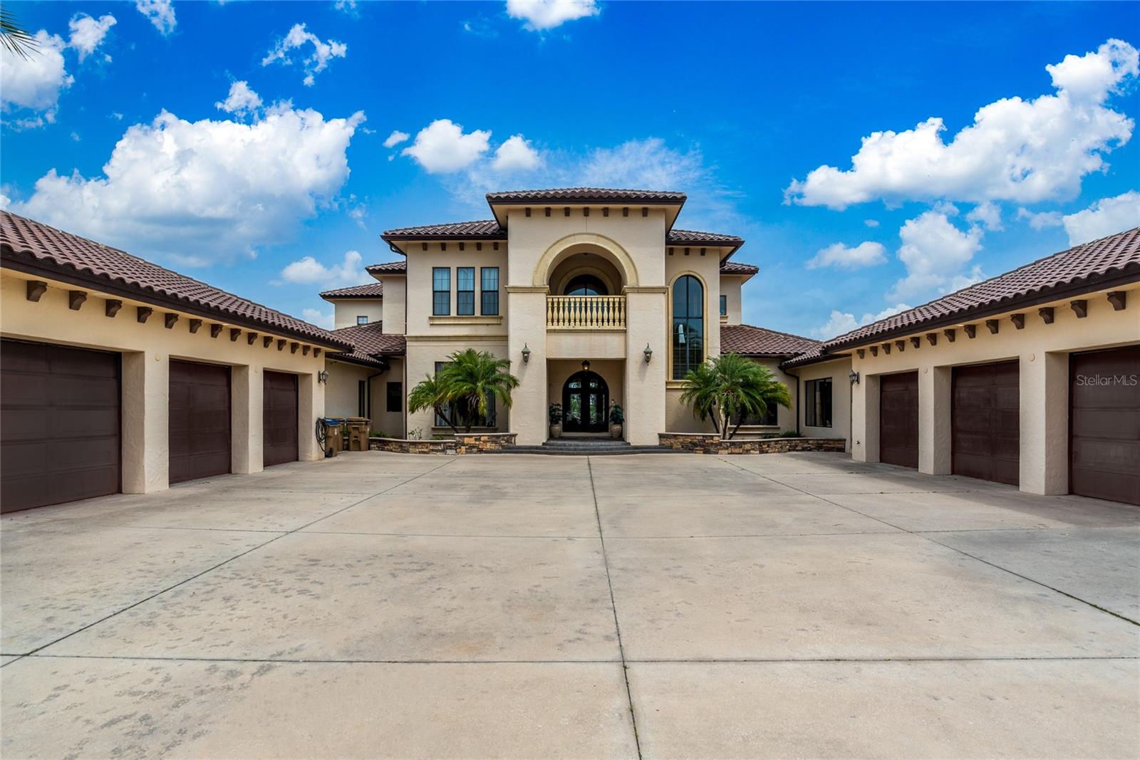 O6332726 Property Photo