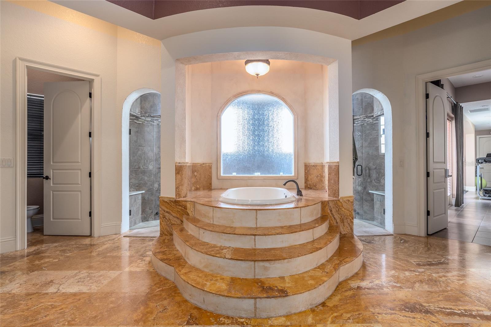 O6332726 Property Photo