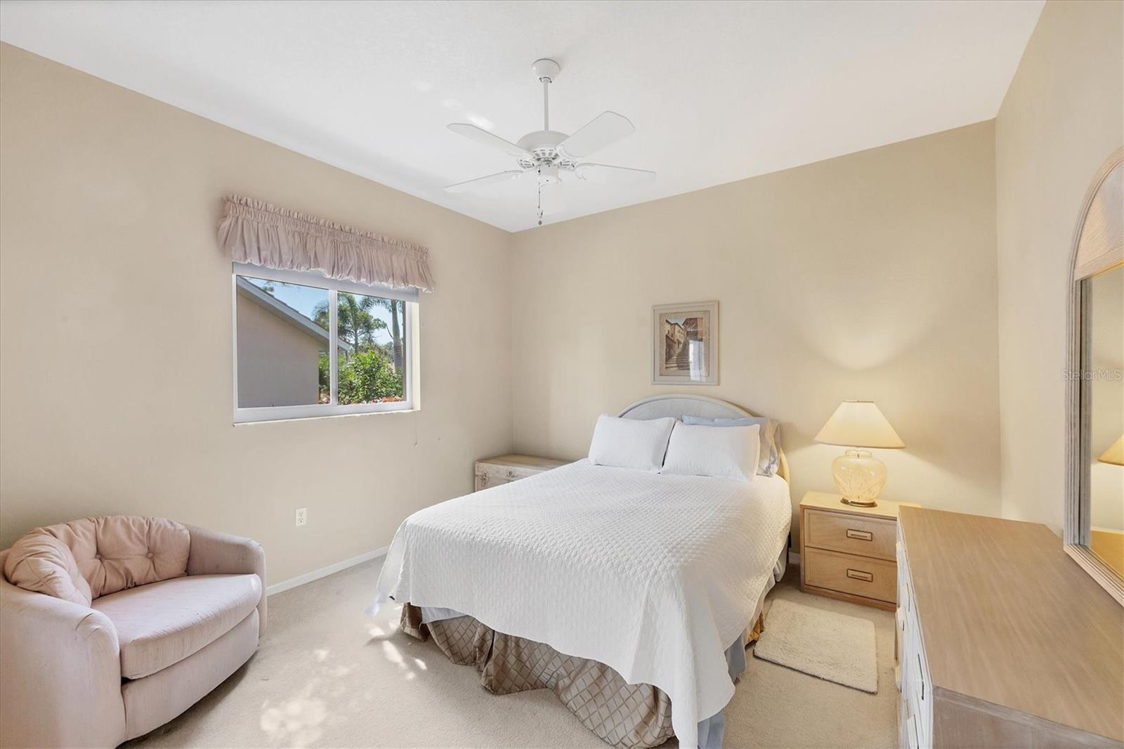 O6332748 Property Photo