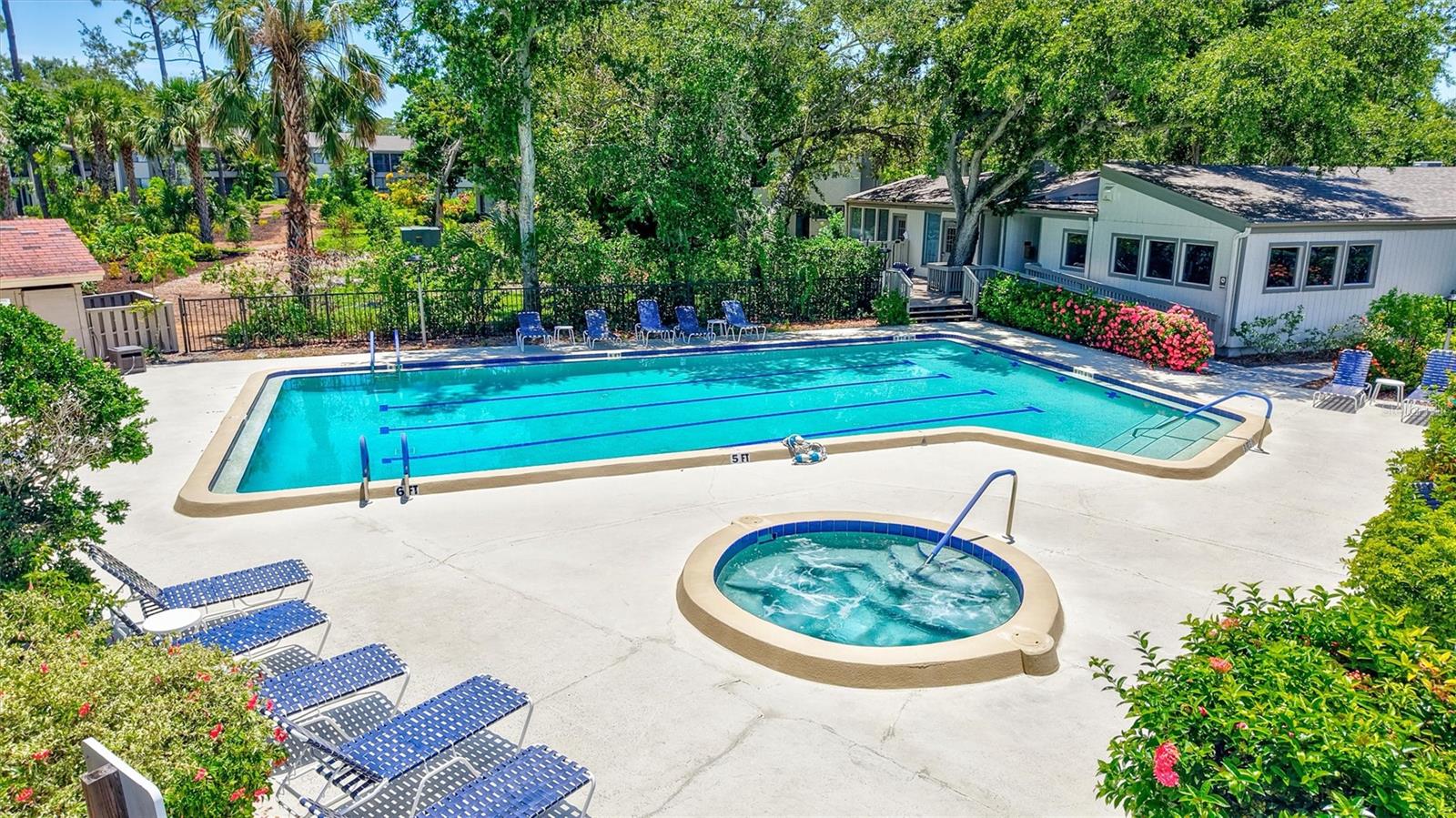 A4660845 Property Photo