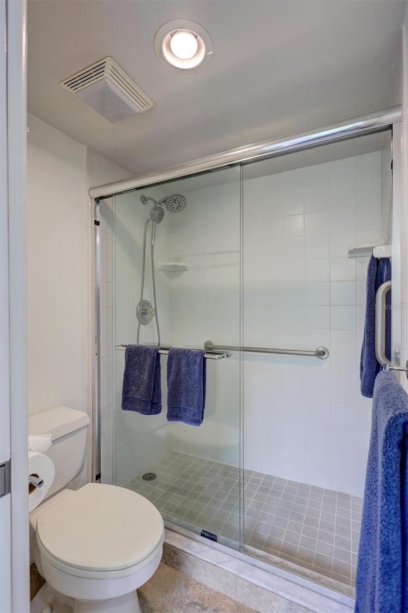 A4660845 Property Photo