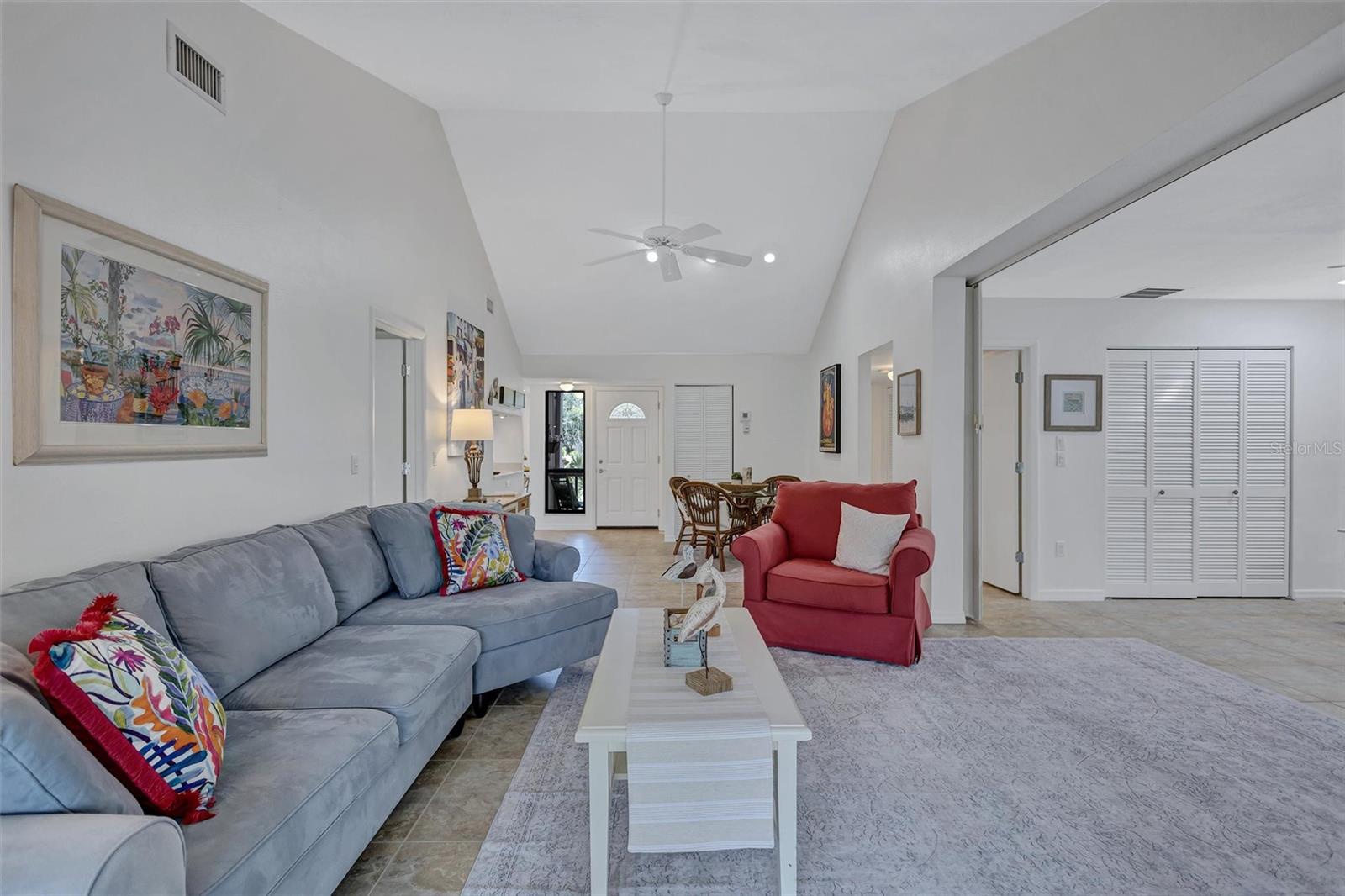 A4660845 Property Photo