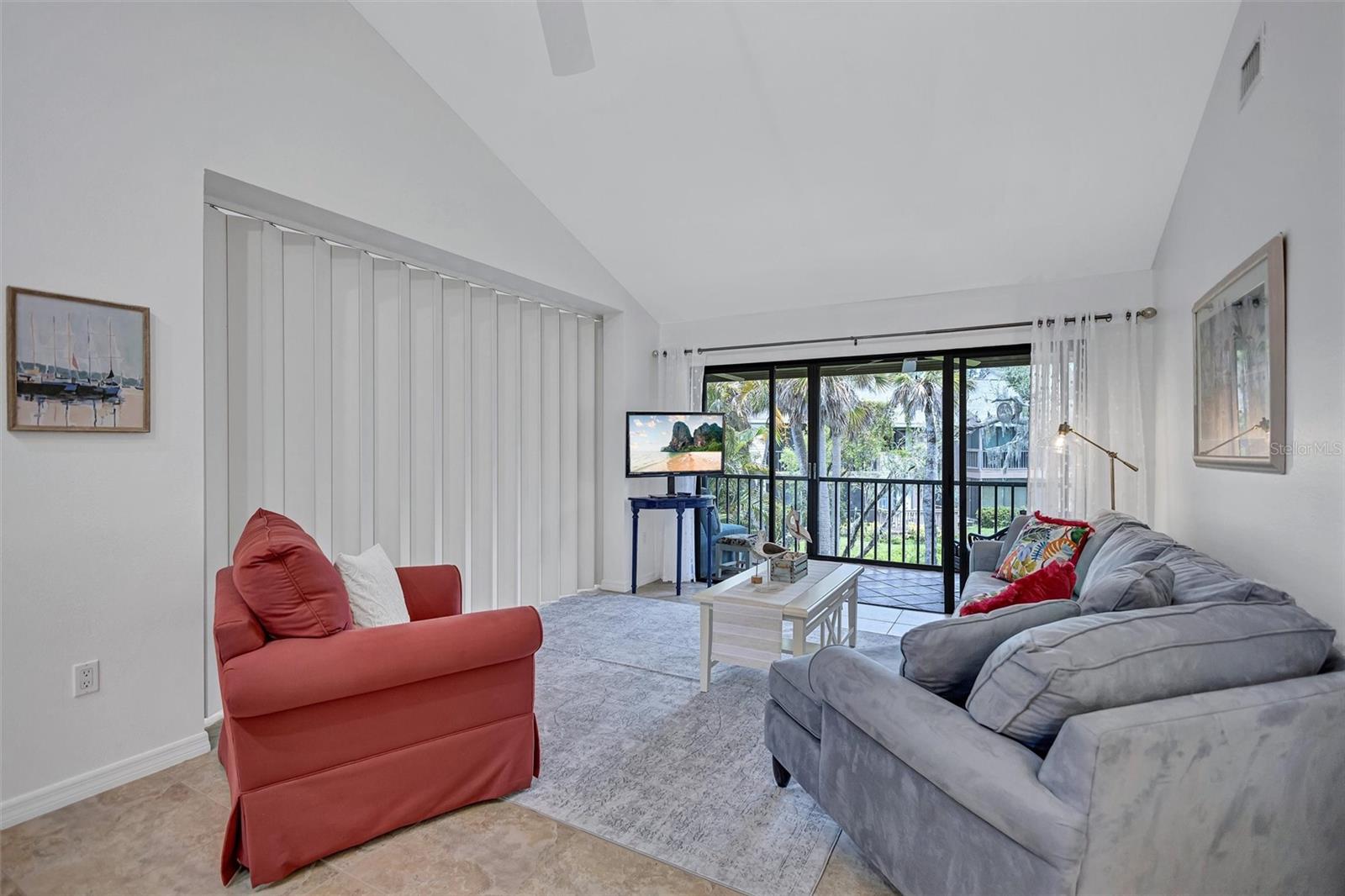 A4660845 Property Photo