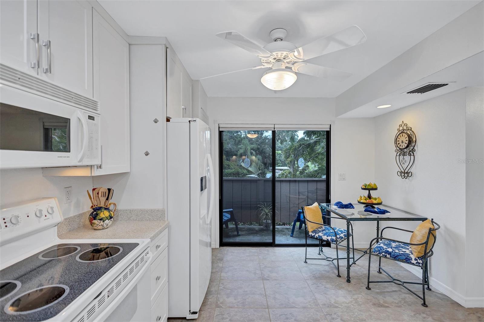 A4660845 Property Photo
