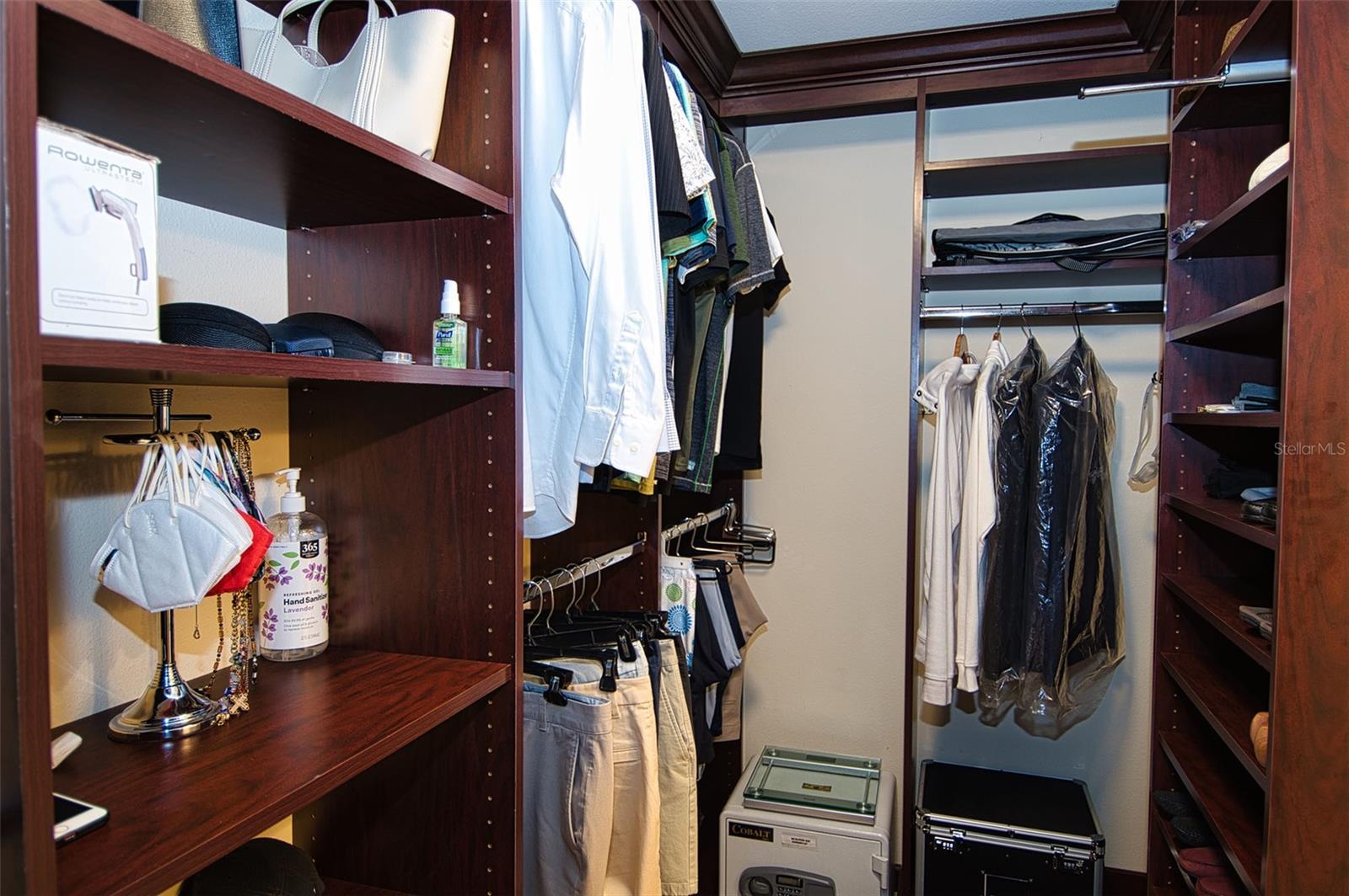 Master Bedroom walk in closet