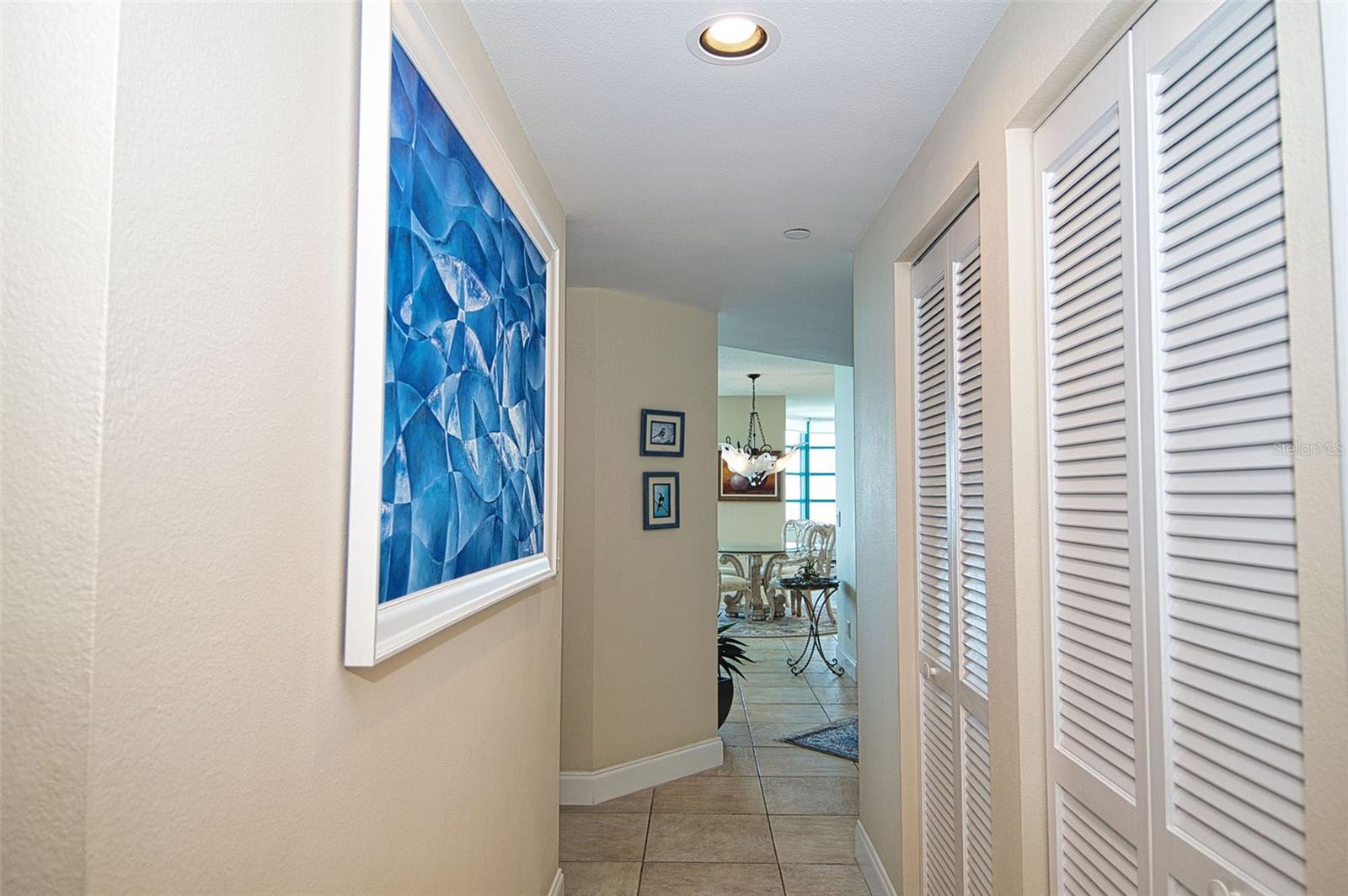 Hallway towards bedrooms