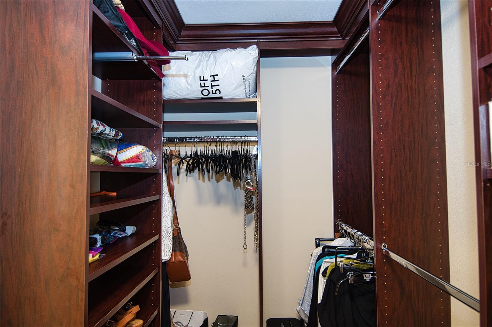 Master Bed walk in closet